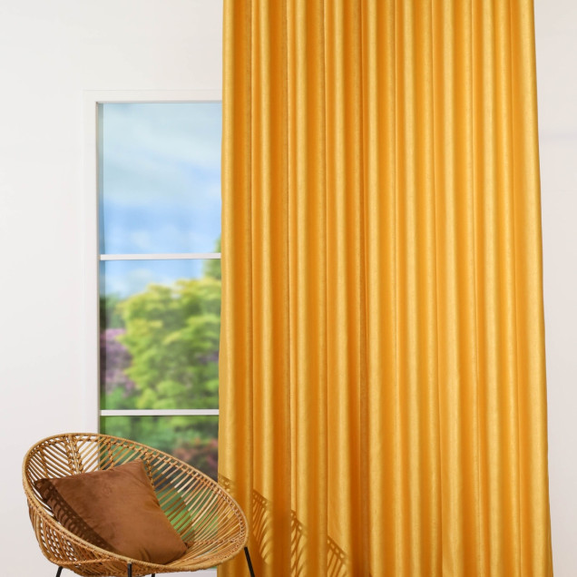 Draperie Kameron, Mustar